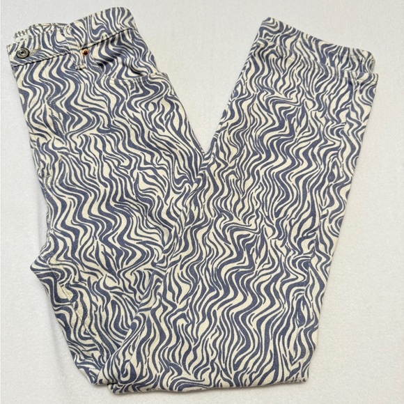 Abercrombie & Fitch size 26 Blue and Cream Patterned Straight Leg Jeans - Picture 1 of 4